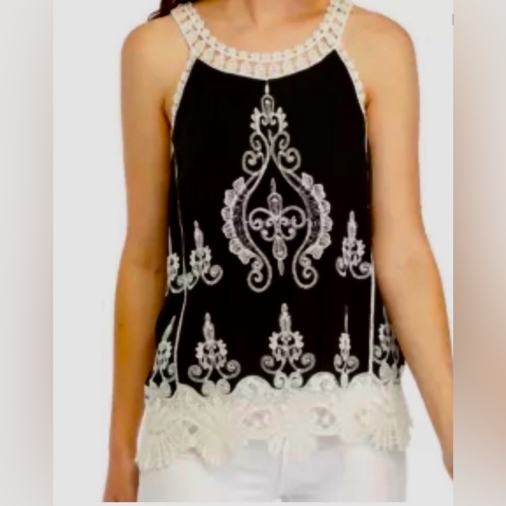 ULTRA PINK Black and Cream/White Top
